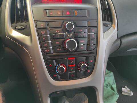 Foto 1ª: Mando Climatizador Opel Astra A17DTR BERLINA (2011)