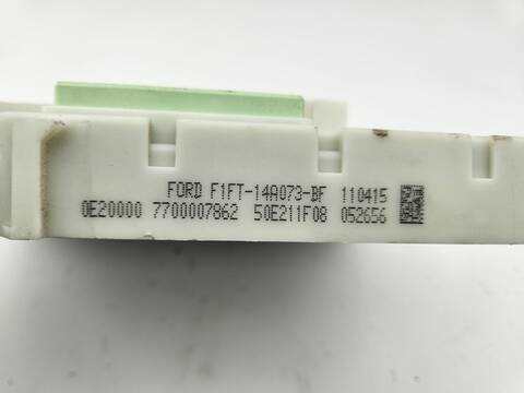 Foto 3ª: Caja Reles Fusibles Ford Focus TITANIUM 116CV 85KW [T1DA] (2015)