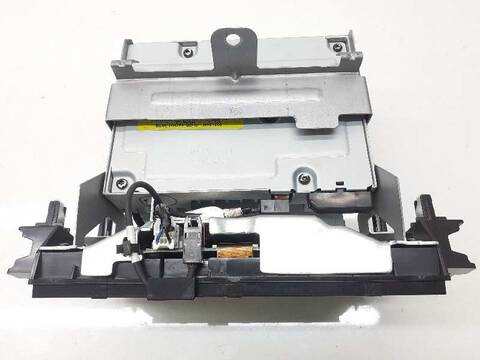 Foto 2ª: Sistema Audio Radio CD Mazda CX5 BLACK TECH ED. [SH] (2015)