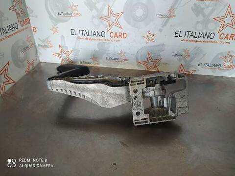 Foto 4ª: Freno de Mano Ford Focus TITANIUM 125CV 92KW [M1DA] (2012)