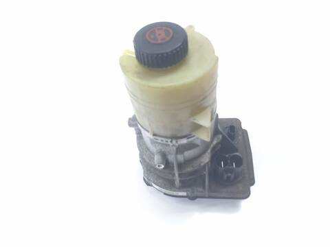 Bomba de Direccion Renault Trafic L1H1 29T
