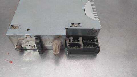 Foto 4ª: Sistema Audio Radio CD Renault Trafic 69CV 51KW