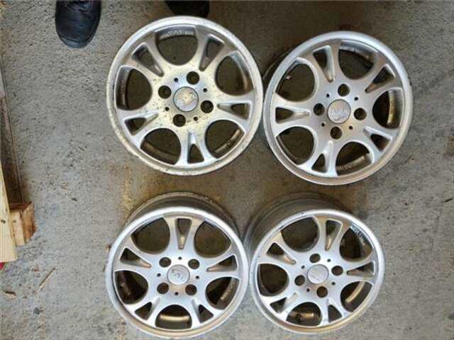 Juego LLantas Ford Fiesta 