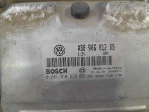 Foto 3ª: Centralita Motor ECU Seat Leon 1.9 TDI 90CV 66KW [AGR] (2000)
