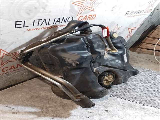 Foto 3ª: Deposito de Combustible Ford Focus TITANIUM 116CV 85KW [T1DA] (2014)