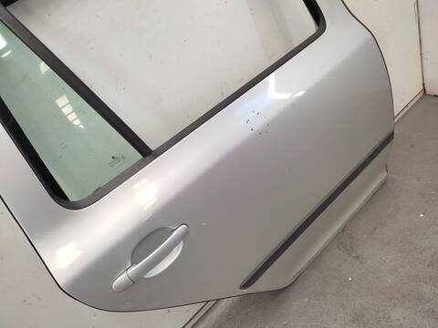 Foto 3ª: Puerta Trasera Derecha Skoda Octavia 2.0 FSI 150CV 110KW [BLX] (2005)