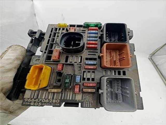 Foto 1ª: Centralita BSM Citroen C4 1.4 LX [1.4 LTR. - 65 KW 16V] [KFU / ET3J4]