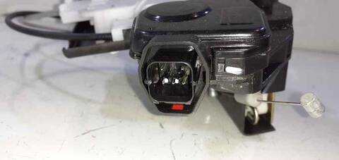 Foto 3ª: Cerradura Puerta Delantera Derecha Kia Sportage LX 4X4 140CV 103KW [D4EAV] (2007)