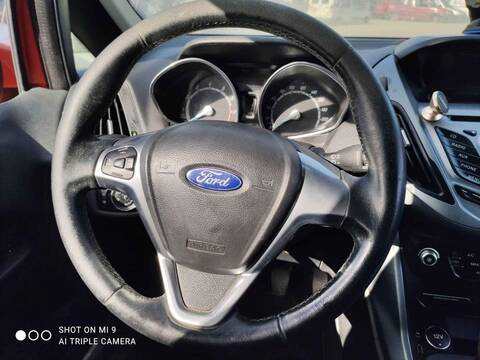 Foto 2ª: Volante Ford B Max TREND 101CV 74KW (2012)