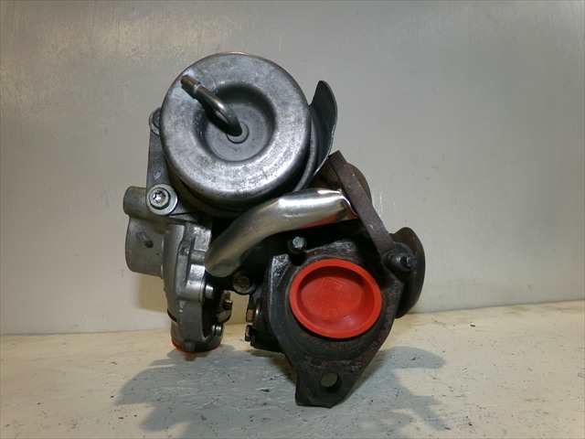 Foto 2ª: Turbocompresor Nissan Juke 1.5 DCI 2010-2015 [K9KA6] (2014)