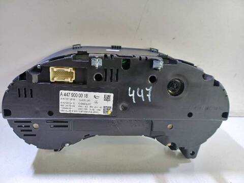 Foto 3ª: Cuadro de Instrumentos Mercedes Vito 114/116/119 CDI PRO LARGA 447.703) 163CV 120KW (2019)