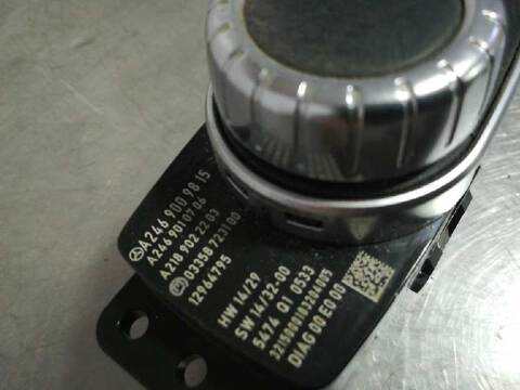 Foto 2ª: Mando Multifuncion Mercedes Clase A 140 A 180 CDI BLUEEFFICIENCY 176.012) 109CV 80KW [K9K] (2016)