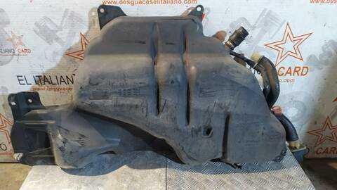 Foto 4ª: Deposito de Combustible Renault Megane AUTHENTIQUE BERLINA 86CV 63KW III BERLINA 5 P [K9K830] (2009)