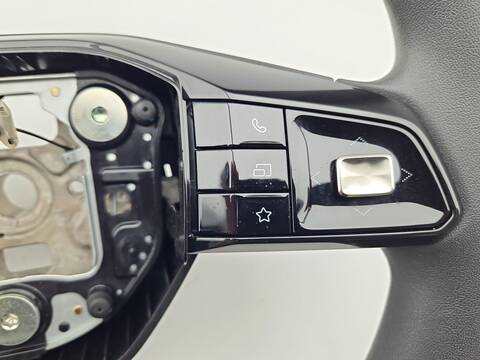 Foto 3ª: Volante Mg 3 ZP2A - AB1PA 116CV 85KW [15FCD] (2025)