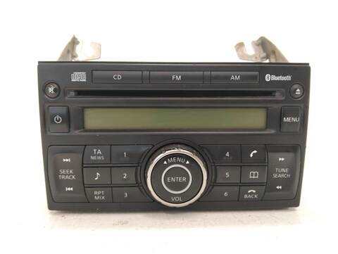 Sistema Audio Radio CD Nissan Pathfinder 2.5 DCI LE 174CV