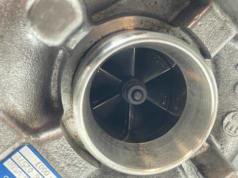 Foto 2ª: Turbocompresor Volkswagen Tiguan CFF (2013)