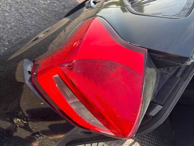 Piloto Trasero Izquierdo Ford Focus 10FD0X 125 CV 92KW