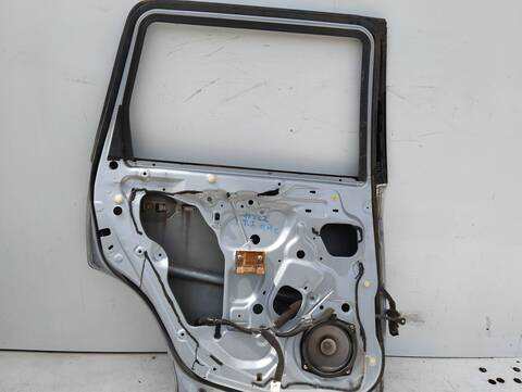 Foto 4ª: Puerta Trasera Izquierda Mitsubishi Outlander 2.0 2WD 136CV 100KW [4G63] (2003)