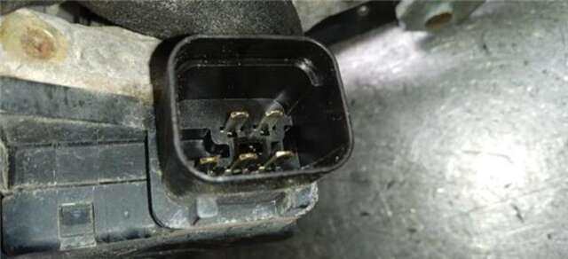 Foto 3ª: Motor Limpia Delantero Kia Rio 1.2 16V [G4LA]