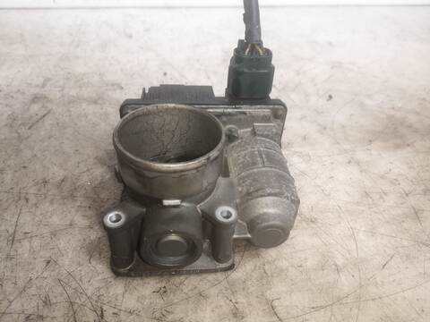 Caja Mariposa Nissan Primera QG16 BERLINA