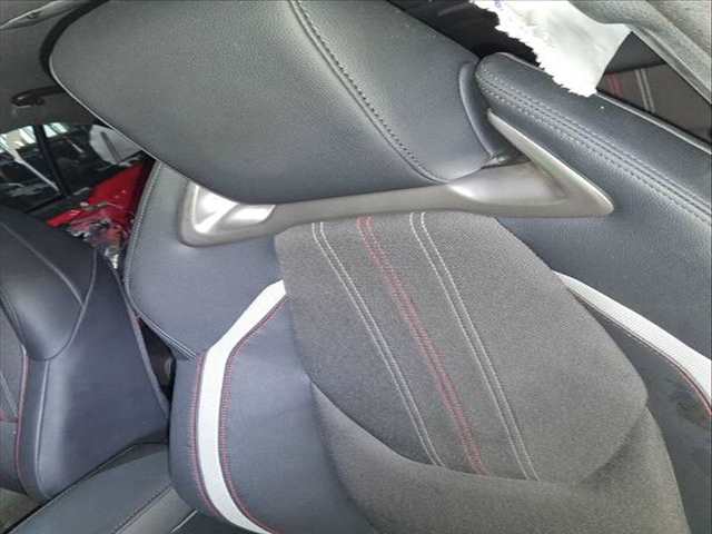 Foto 3ª: Asientos Traseros Toyota Corolla GR SPORT 152CV [M20A] (2022)