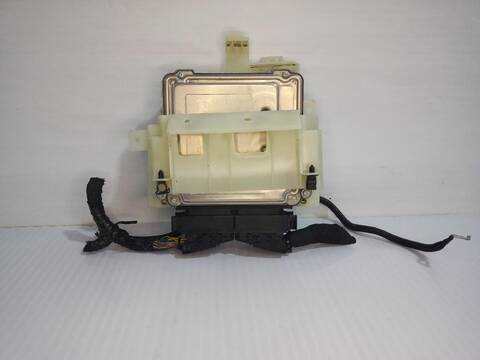 Centralita Motor ECU Jaguar E Pace 2.0 D150 AWD 150CV X540)