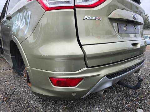Foto 2ª: Paragolpes Trasero Ford Kuga VIGNALE 179CV 132KW (2014)
