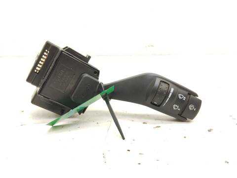 Foto 1ª: Mando Multifuncion Ford Focus AMBIENTE D) BERLINA 115CV 85KW [KKDA] (2009)