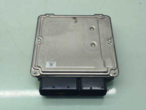 Foto 3ª: Centralita Motor ECU Audi Q5 2.0 TDI QUATTRO 170CV 125KW [CAHA] (2009)