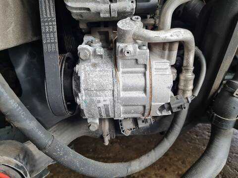 Foto 3ª: Compresor Aire Acondicionado Volkswagen Tiguan ADVANCE BLUEMOTION 140CV 103KW [CFFB] (2010)