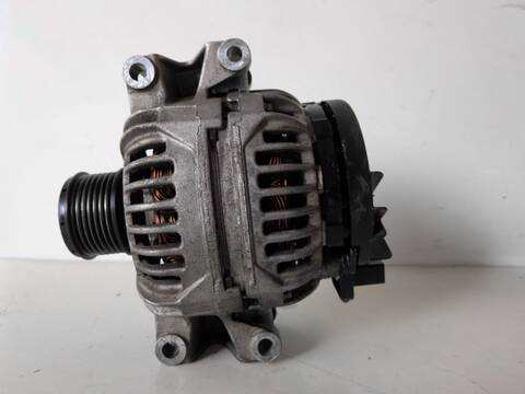 Foto 2ª: Alternador Mercedes Clase C 160 M271946 BERLINA (2006)