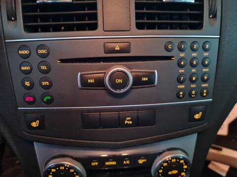 Foto 2ª: Sistema GPS Mercedes Clase C 160 C 220 CDI 204.008) BERLINA 170CV 125KW [651911] (2010)