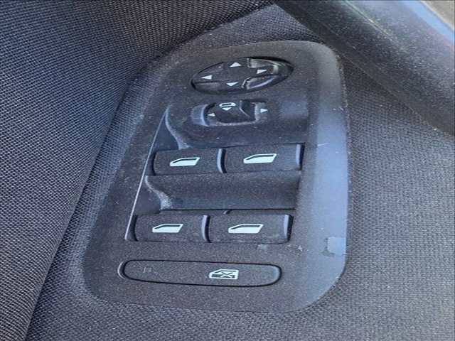 Botonera Elevalunas Peugeot 308 STYLE 99CV 73KW