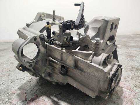 Foto 3ª: Caja Cambios Volkswagen T-Roc 1.5 TSI 150CV 110KW [DXDB] (2024)