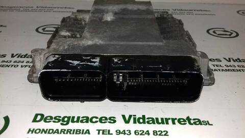 Foto 2ª: Centralita Motor ECU Volkswagen Passat TRENDLINE BERLINA 140CV 103KW [BKP] (2005)