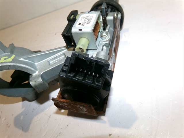 Foto 3ª: Antirrobo Opel Astra 1.4 G MODELO J,2013-2016 [A14NET] (2014)