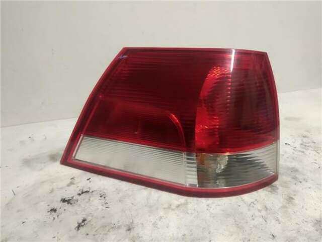 Piloto Trasero Izquierdo Opel Vectra 1.9 ELEGANCE [1.9 LTR. - 88 KW CDTI]