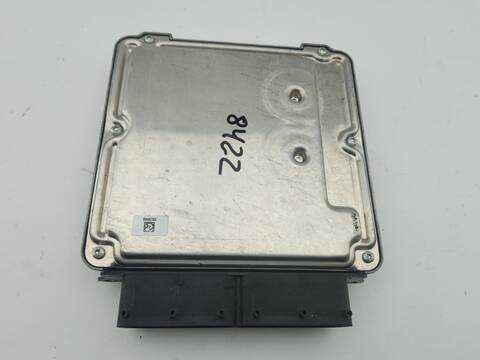Foto 3ª: Centralita Motor ECU Seat Leon 2.0 TDI 150CV 110KW [CRMB] (2018)