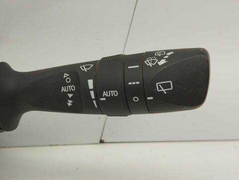 Foto 3ª: Mando Luces Toyota Rav4 ADVANCE 143CV 105KW [N47C20A] (2015)