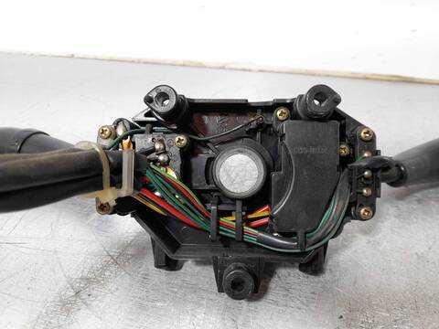 Foto 3ª: Mando Multifuncion Hyundai Coupe 1.6 FX COUPE 116CV 85KW [G 4GR] (1997)