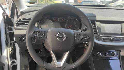 Volante Opel Grandland HN02