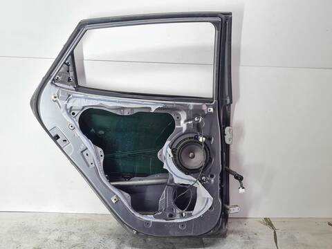 Foto 3ª: Puerta Trasera Izquierda Hyundai ix35 2.0 CRDI CAT 136CV 100KW [D4HA] (2012)
