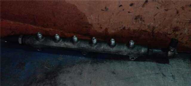 Foto 2ª: Rampa Inyectora Volvo S60  [D5244T5]