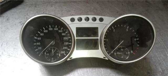 Foto 2ª: Cuadro de Instrumentos Mercedes Clase ML 230 3.0 ML 320 CDI (164.122) [3.0 LTR. - 165 KW CDI CAT] [OM 642.940]