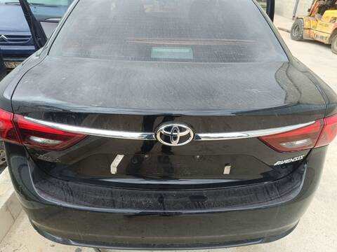 Portón Toyota Avensis EXECUTIVE 143CV 105KW