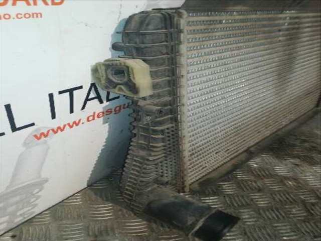 Foto 2ª: Intercooler Volkswagen Passat SPORTLINE BERLINA 140CV 103KW [BKP] (2009)