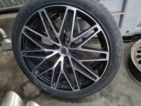 LLanta Chapa Porsche Macan GTS 95BBL1) 380CV 280KW