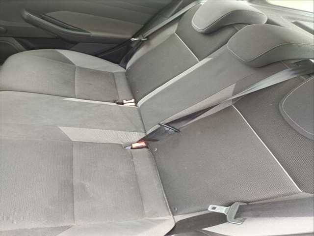 Foto 2ª: Asientos Traseros Ford Focus TREND 125CV 92KW (2014)