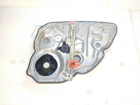 Foto 2ª: Elevalunas Manual Trasero Izquierdo Fiat Croma 1.9 D MULTIJET 194AXC1B 194AXC12) (2005)