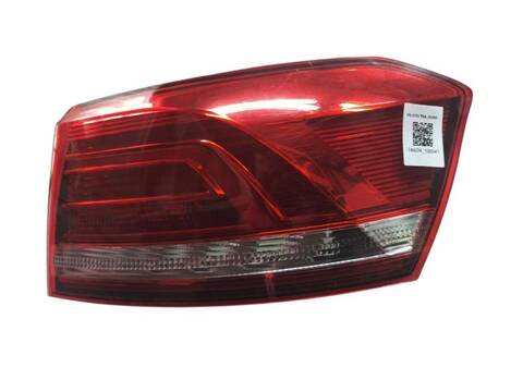 Piloto Trasero Derecho Volkswagen Passat 2.0 TDI